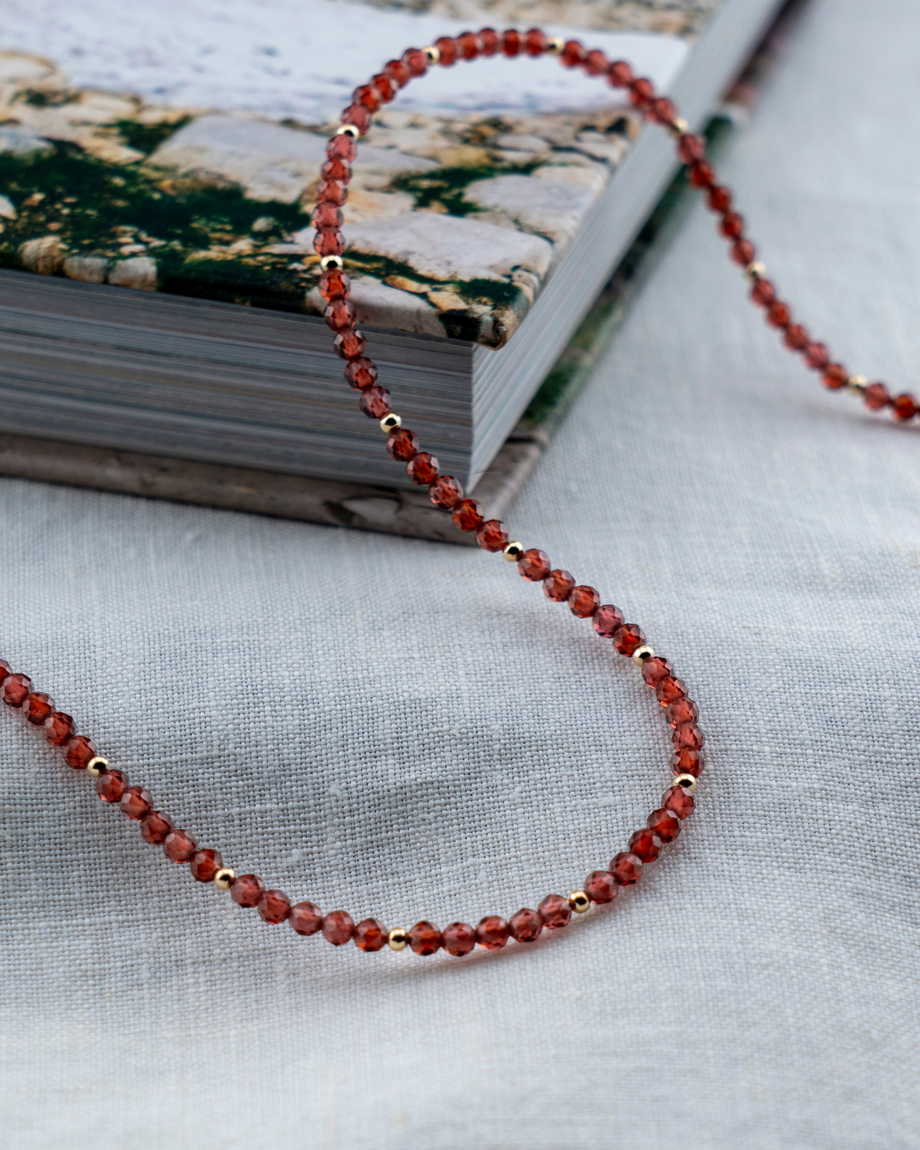 Noir Mauve Garnet Necklace