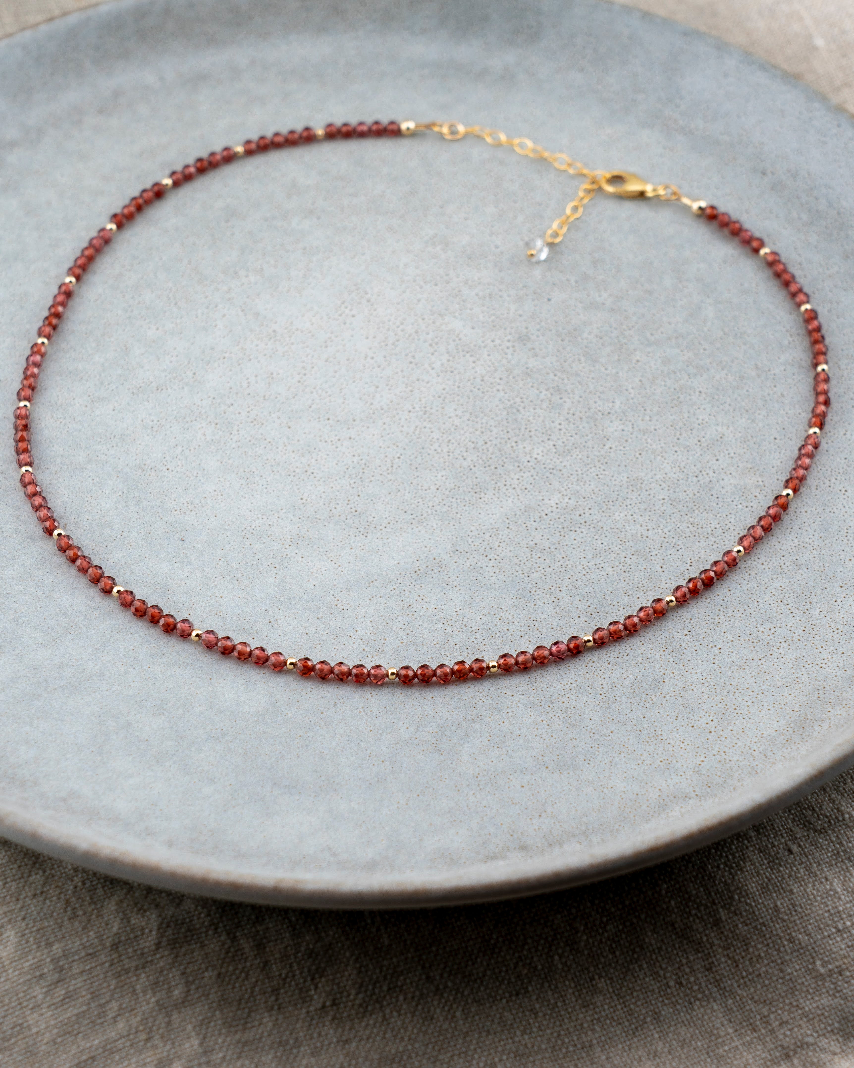 Noir Mauve Garnet Necklace