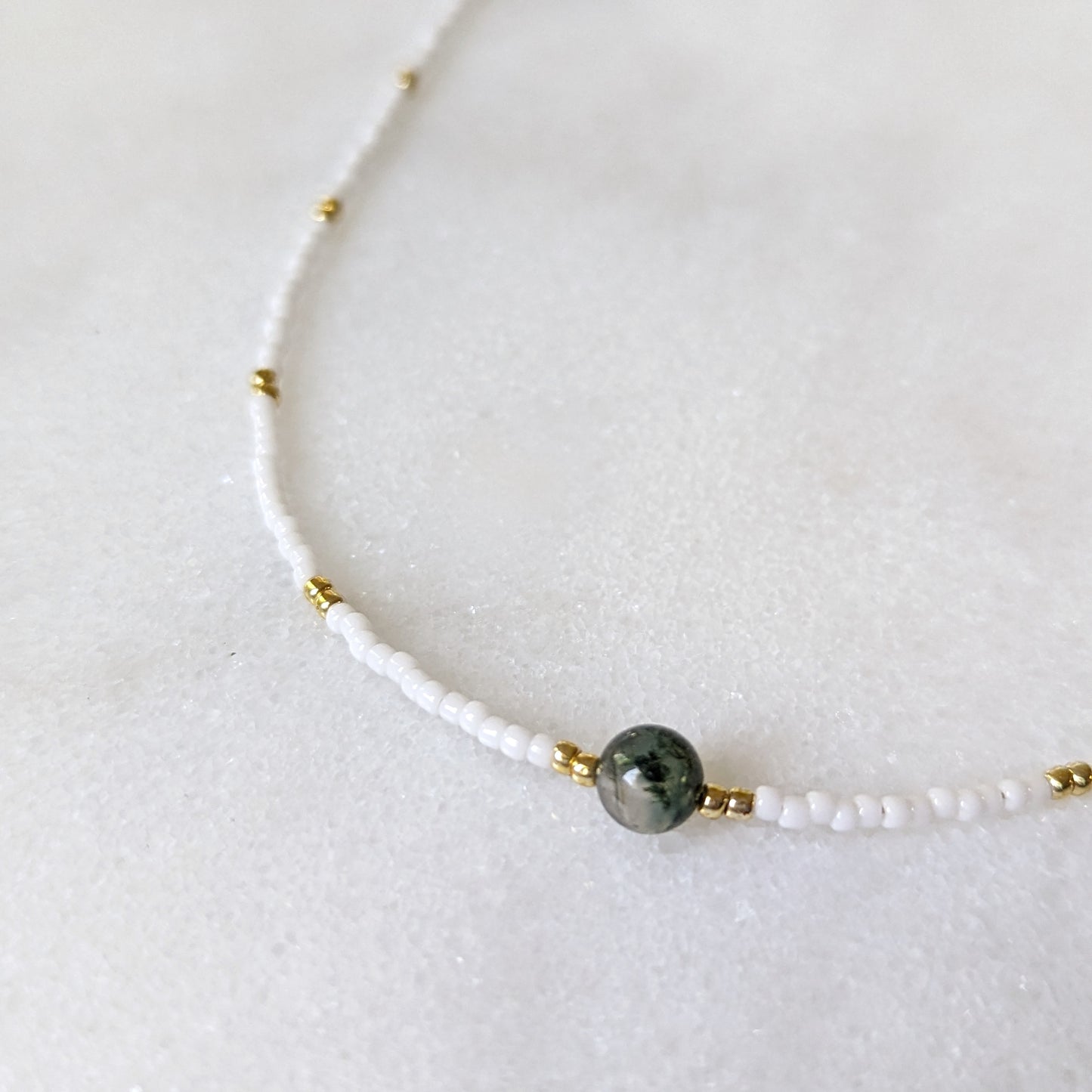 Moss Agate White Beaded Choker Necklace