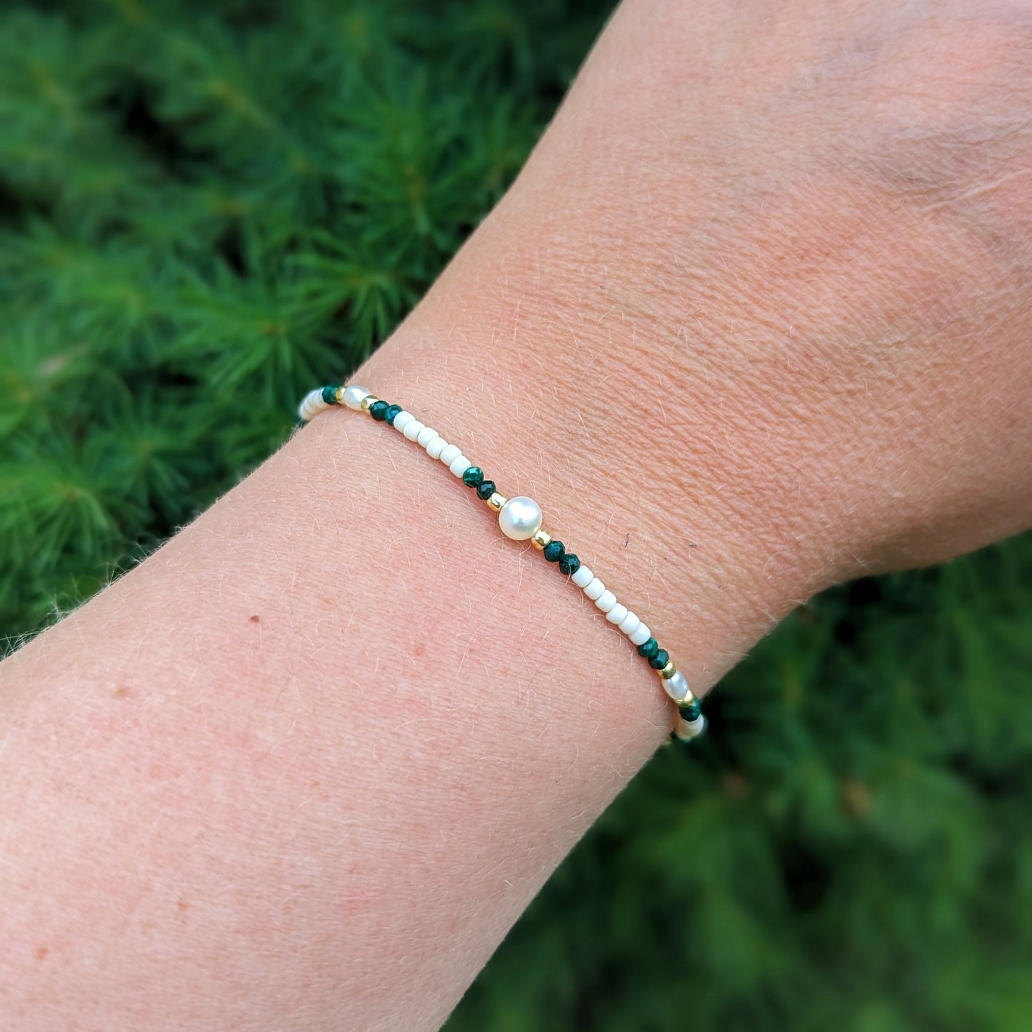 Freshwater Pearl and Malachite Accented Ivory and Gold Bracelet