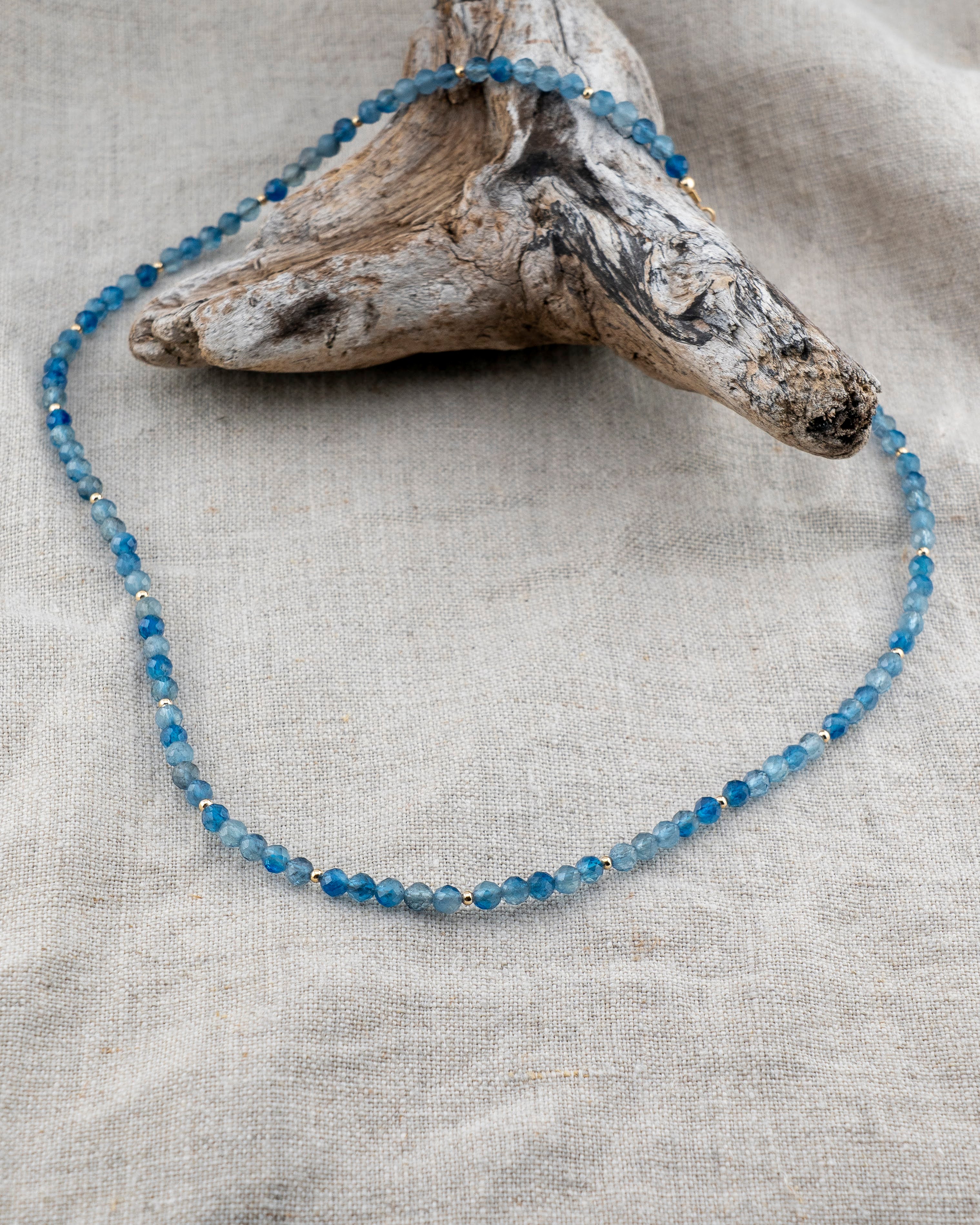 Glacial Sea Santa Maria Aquamarine Necklace