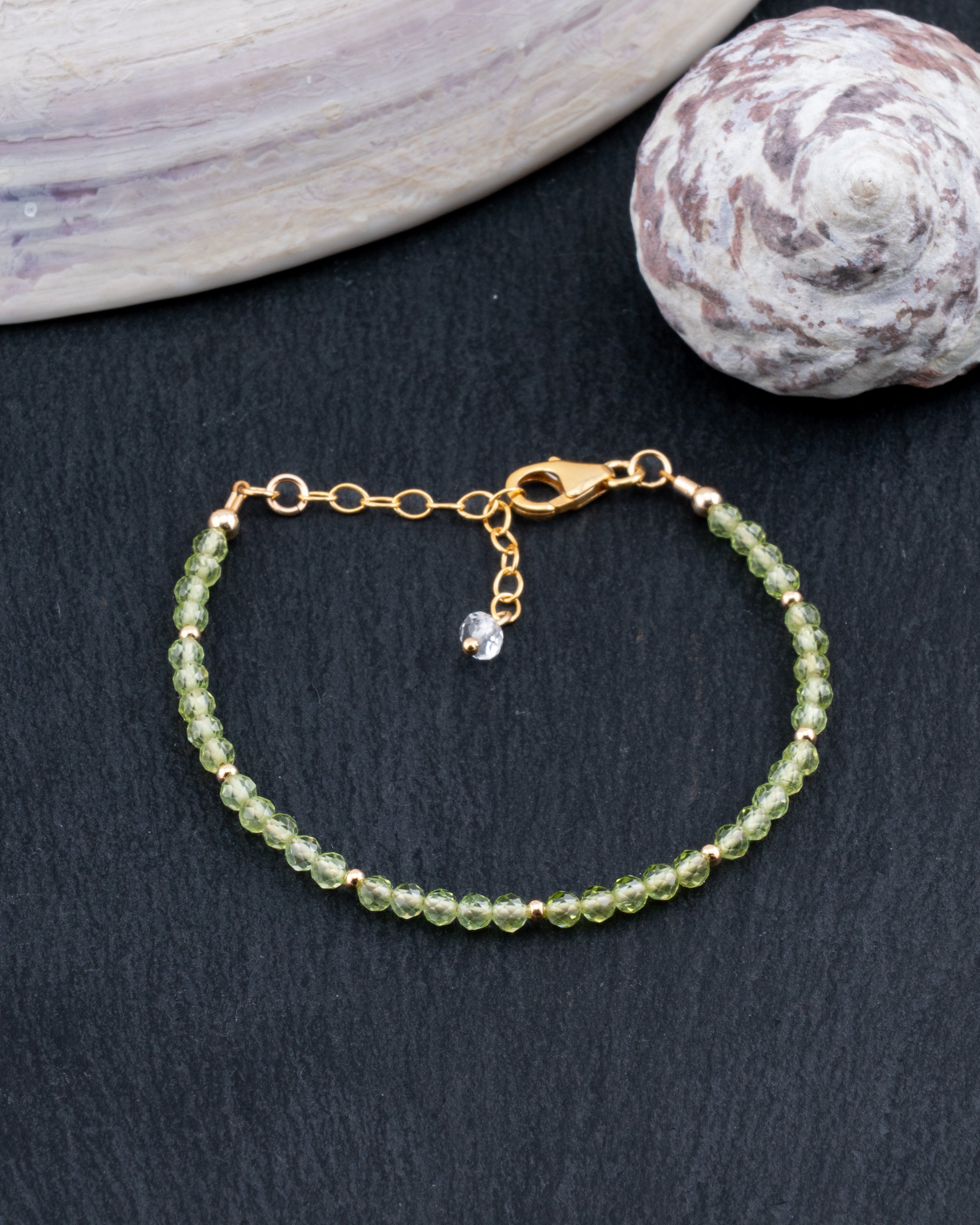 Sunlit Verdure Peridot Bracelet
