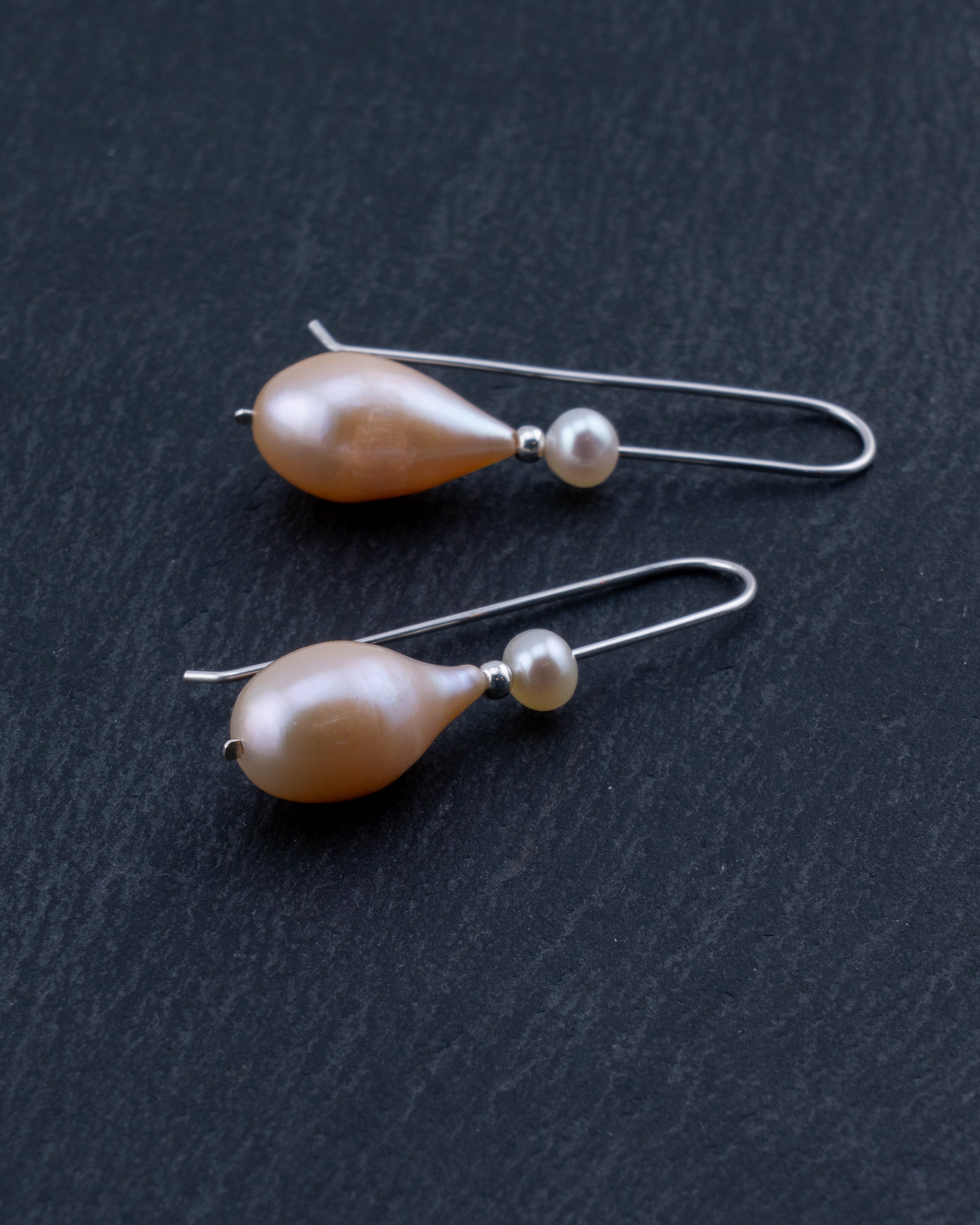 Warm Rain Pearl Earrings