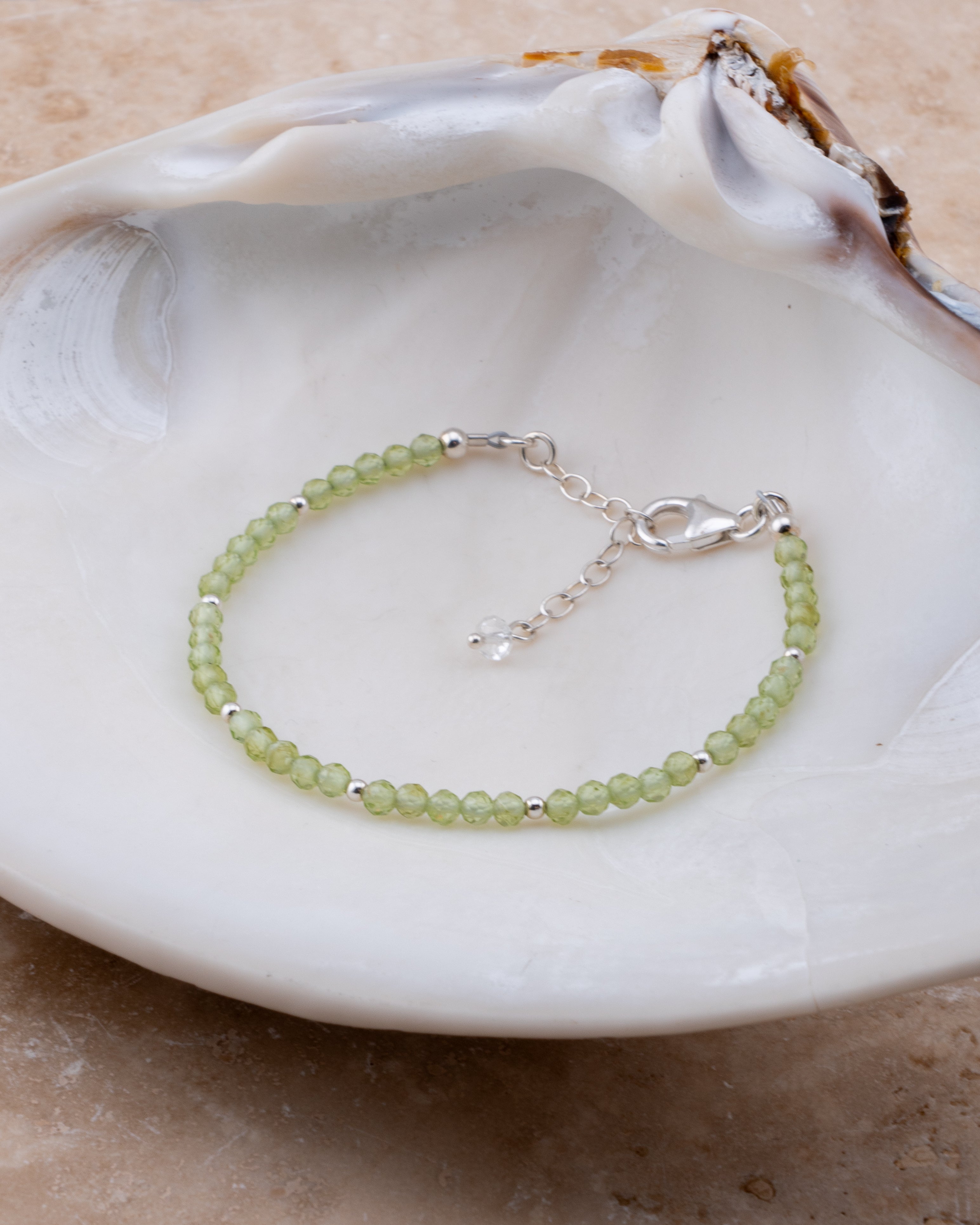 Sunlit Verdure Peridot Bracelet