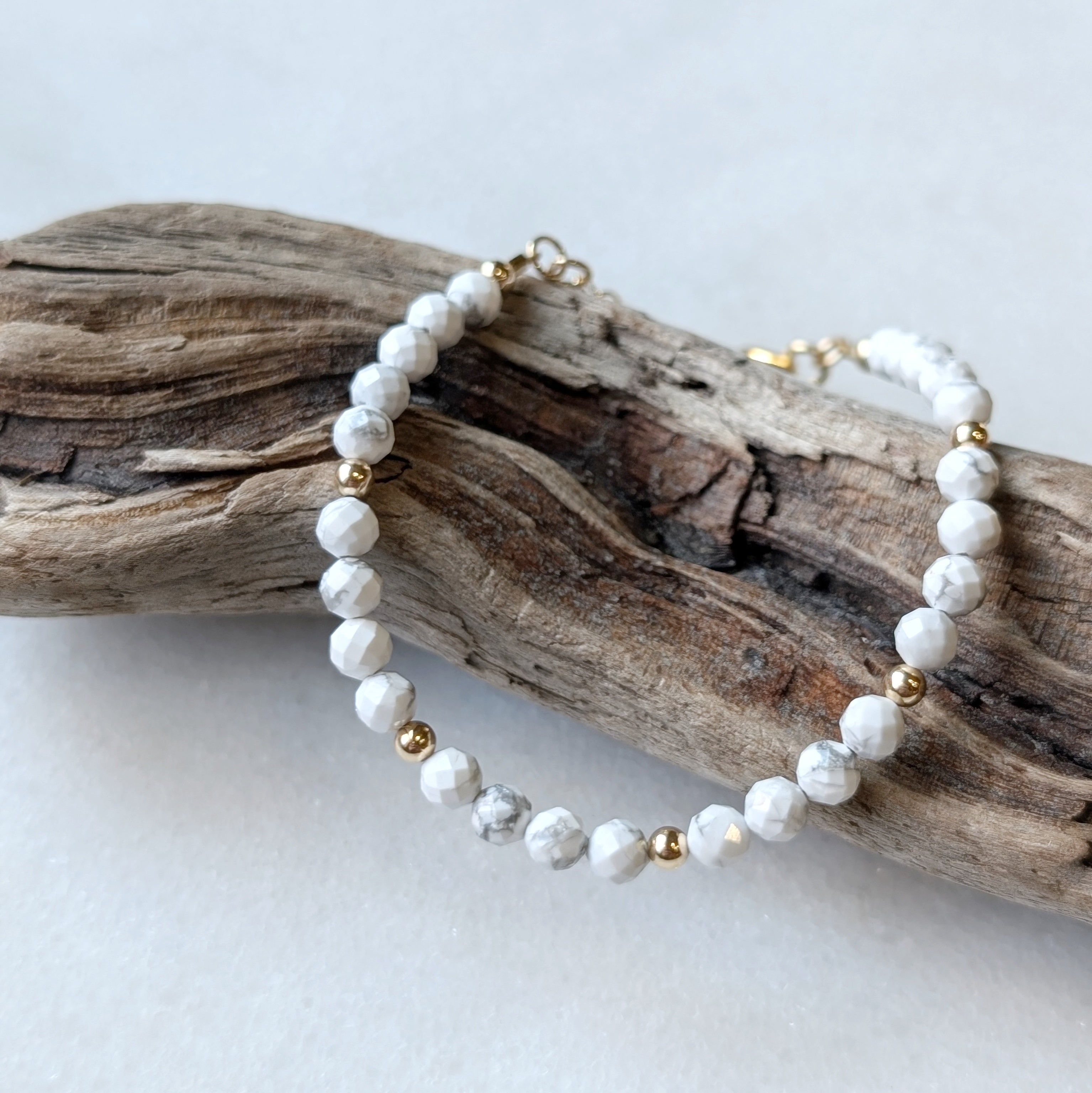 Howlite Calming Luxe Bracelet
