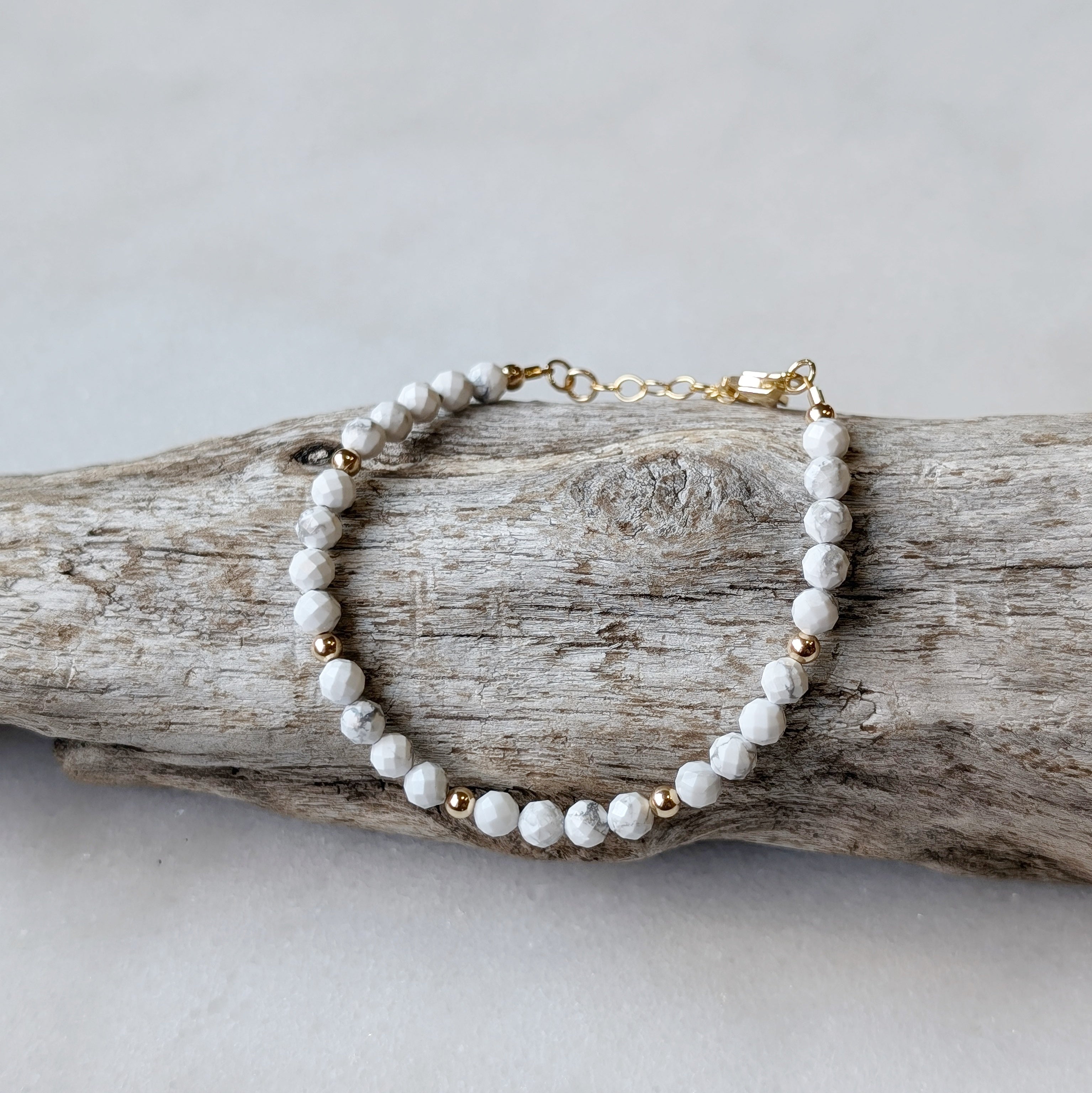 Howlite Calming Luxe Bracelet