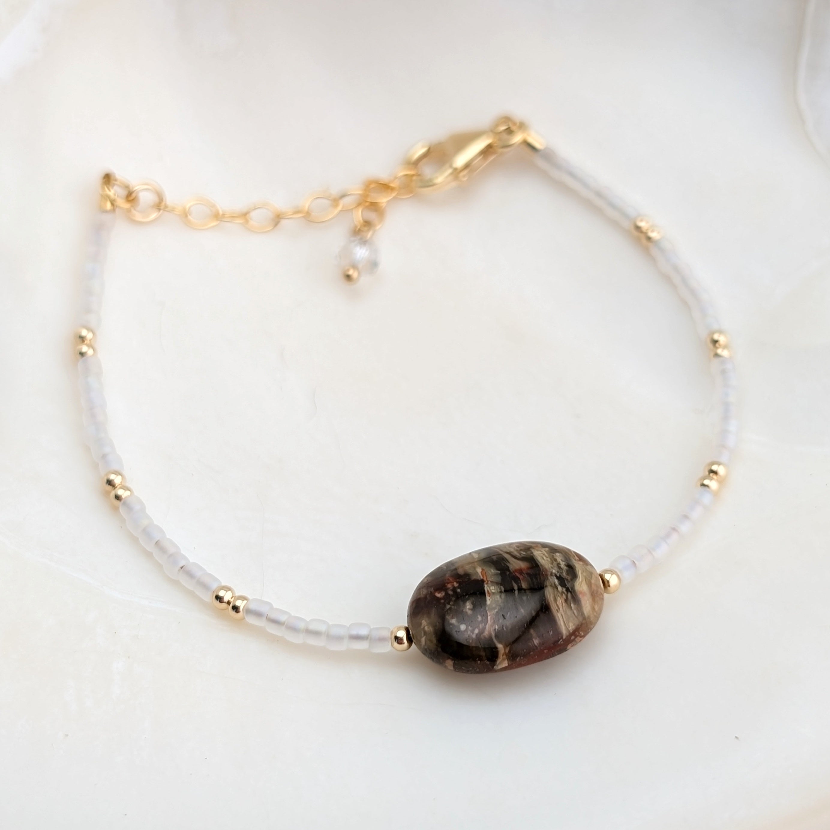 Oregon Carrasite Jasper Pearlescent Stone Bracelet