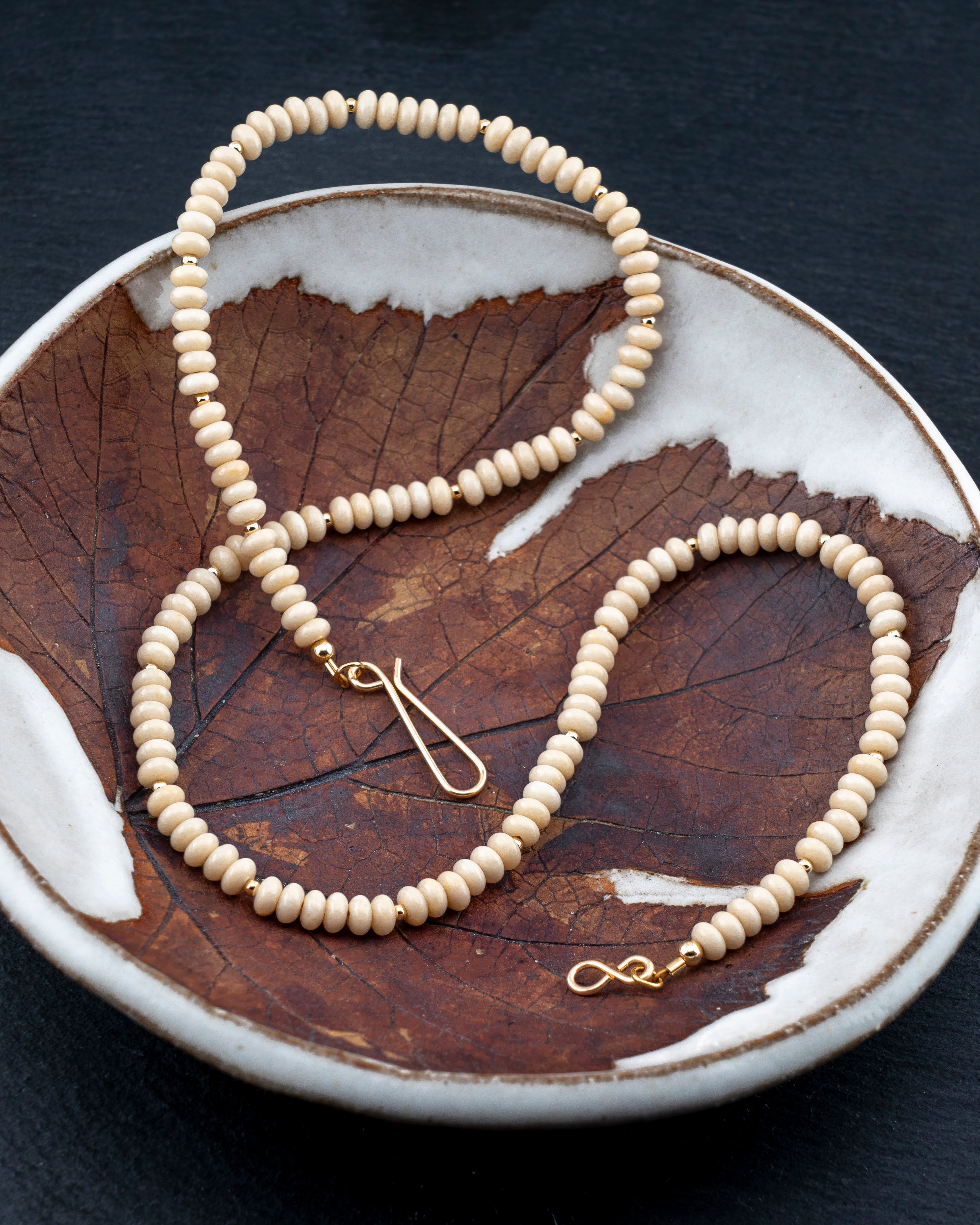 Sandswept Fossil Jasper Necklace