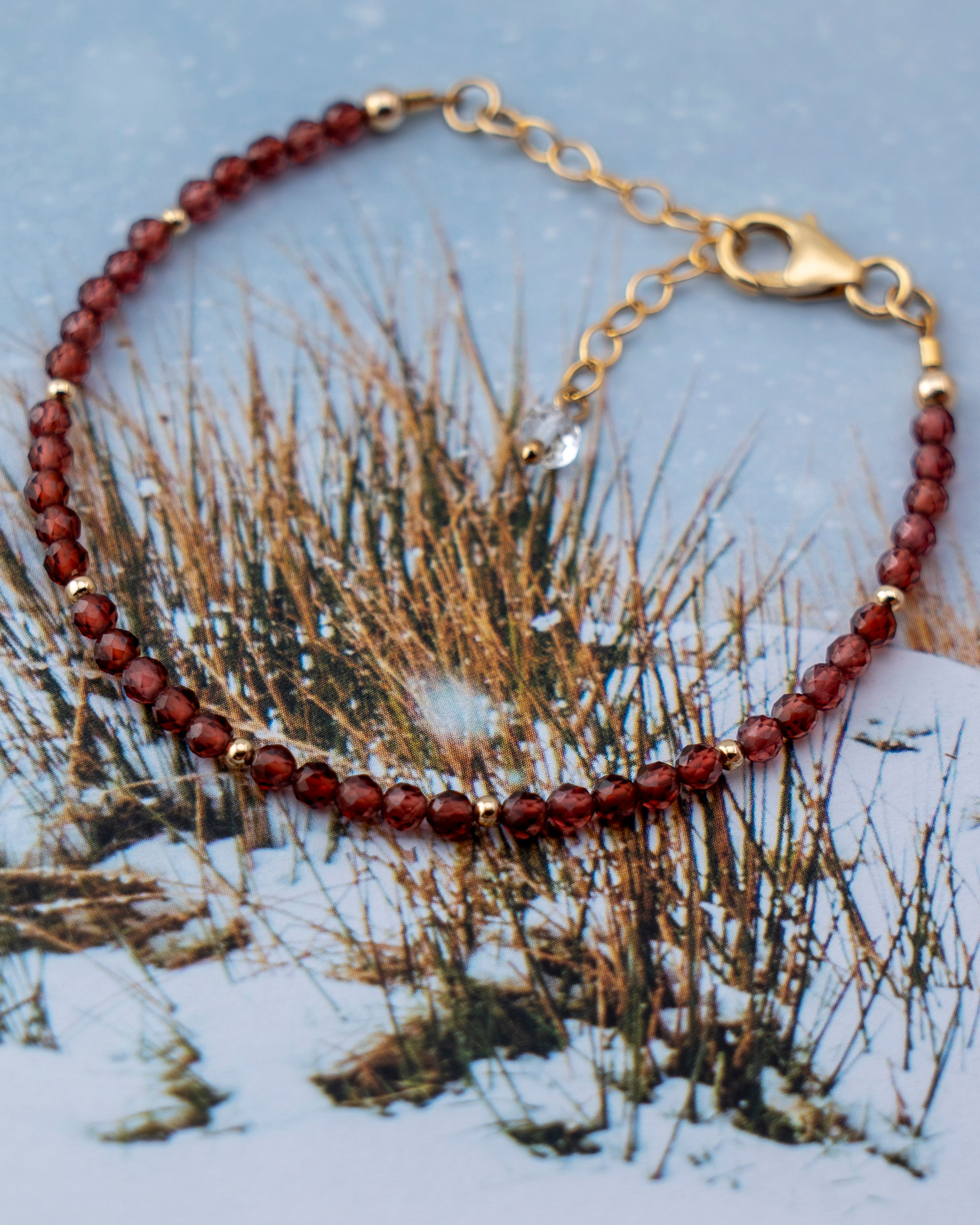 Noir Mauve Garnet Bracelet