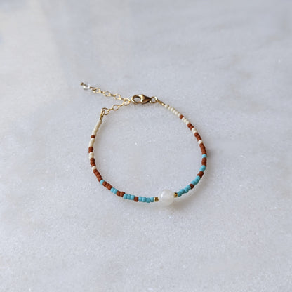 Southwest Wanderer Moonstone Fade Bracelet