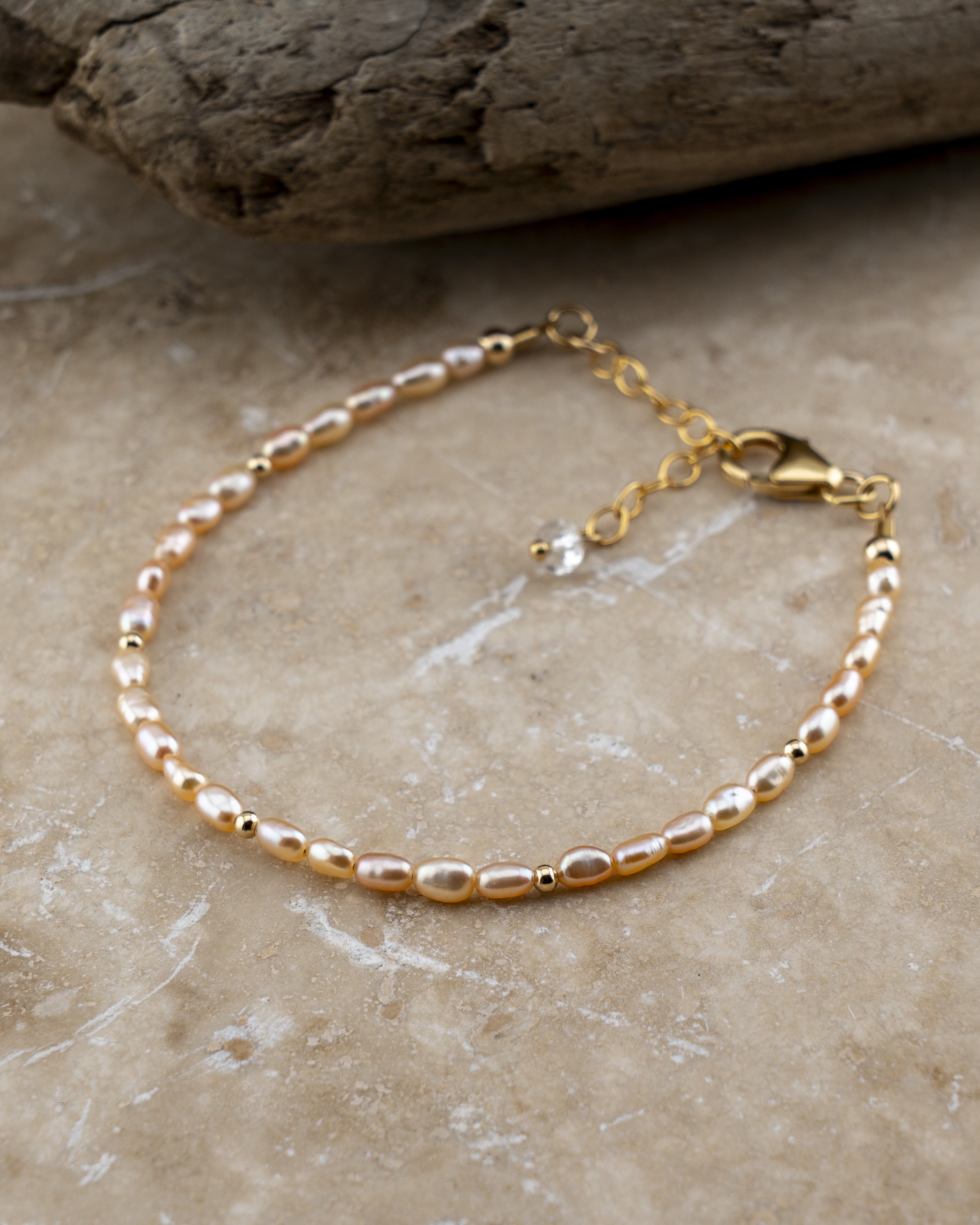 Golden Shores Peach Freshwater Pearl Bracelet