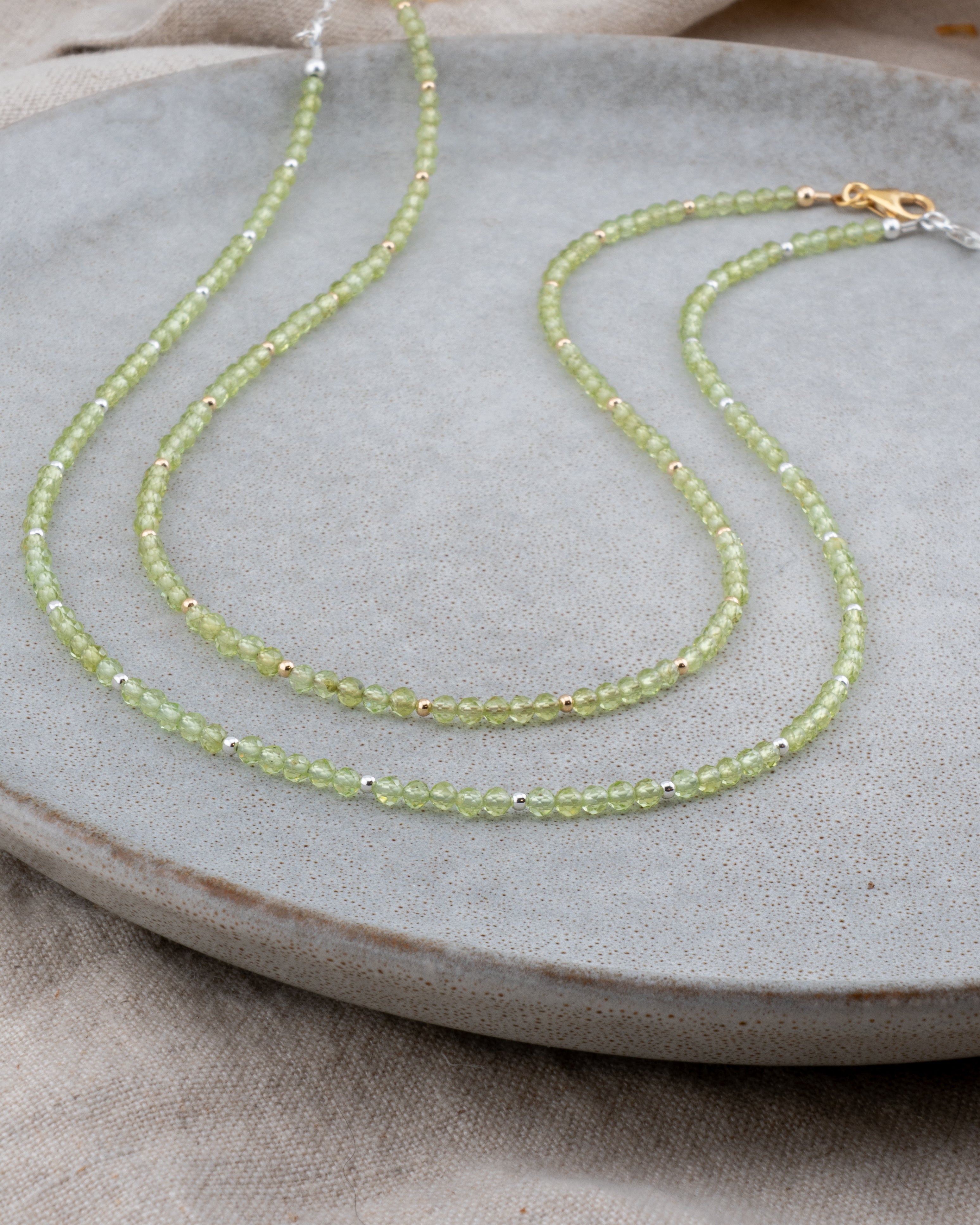 Sunlit Verdure Peridot Necklace