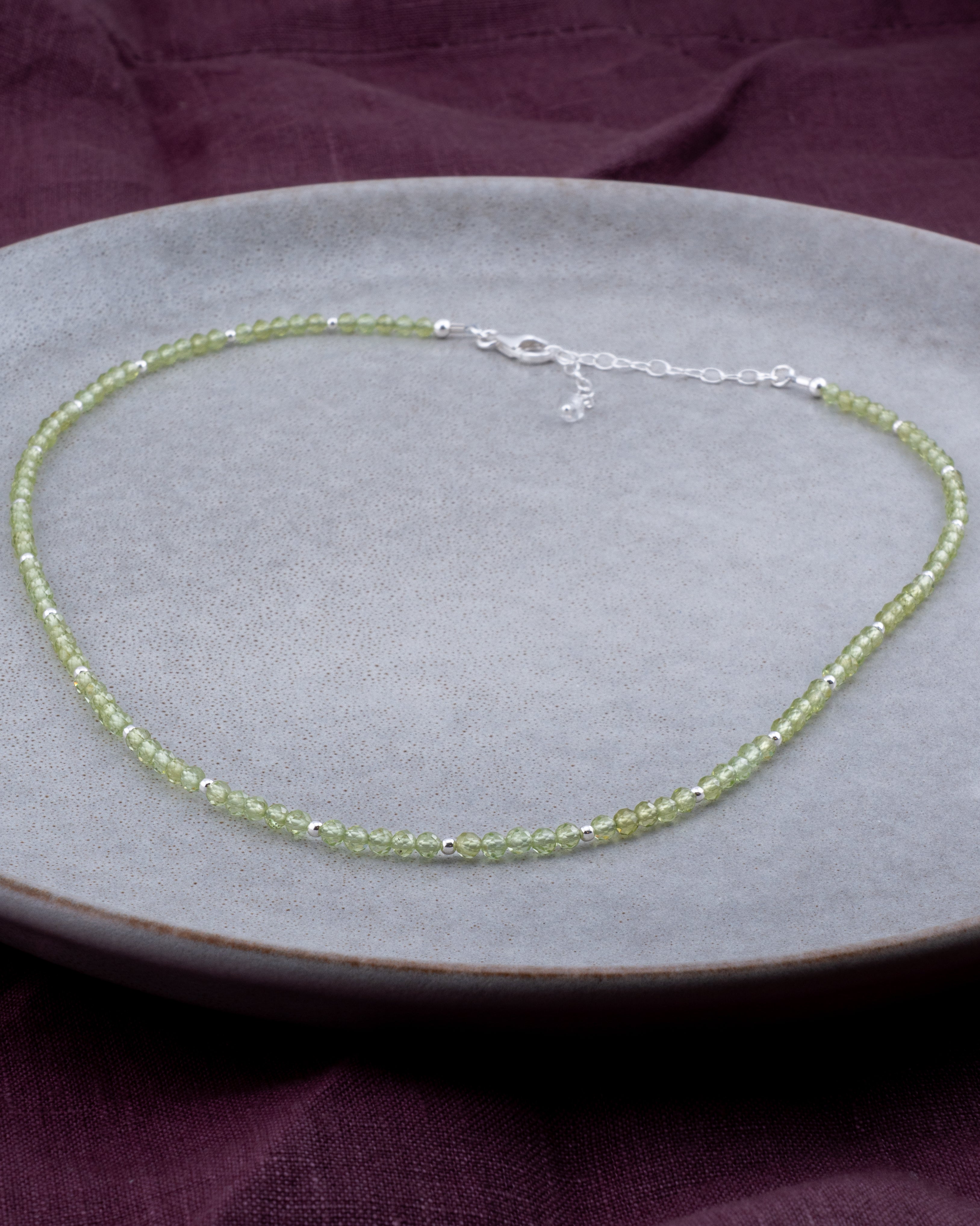 Sunlit Verdure Peridot Necklace