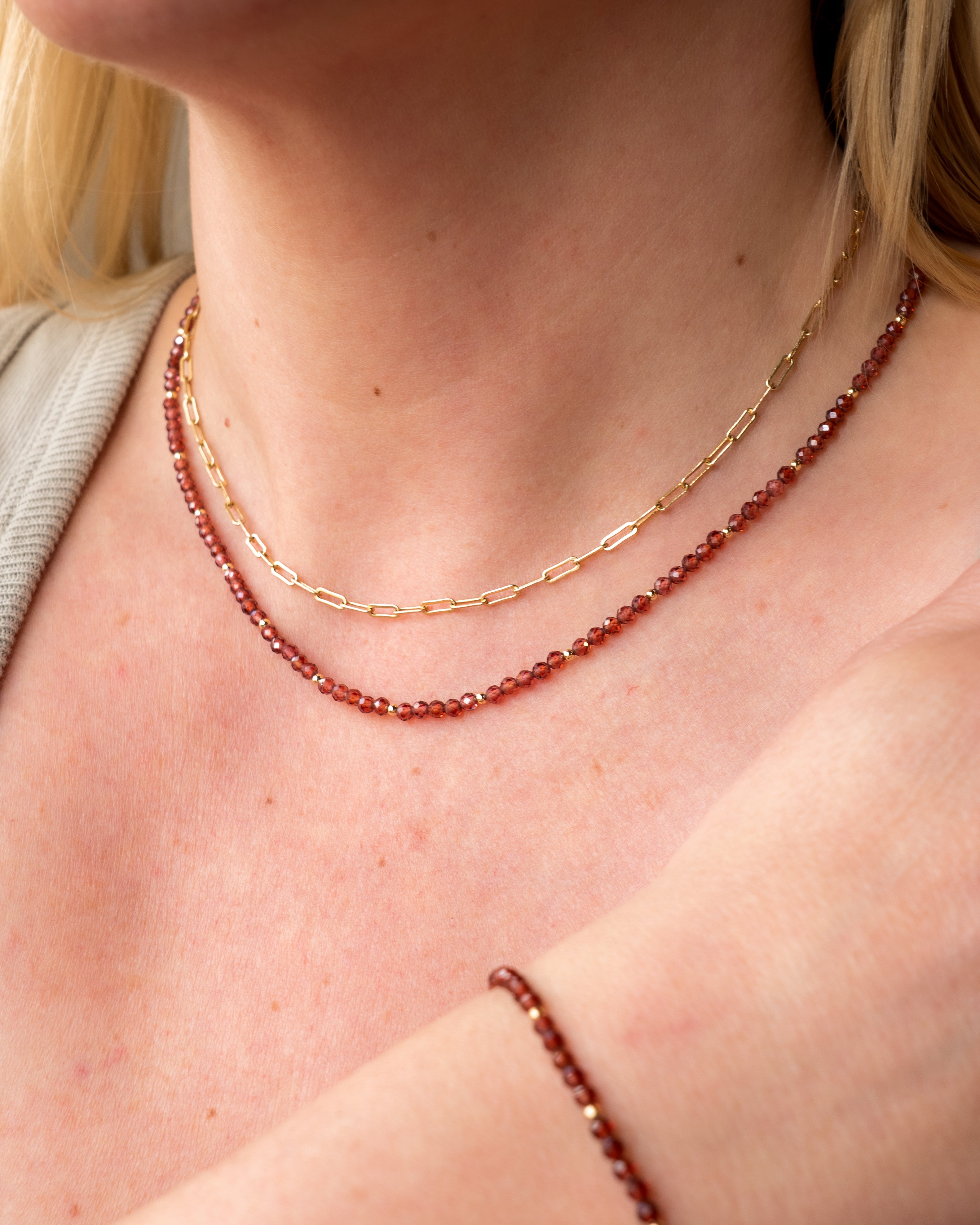 Noir Mauve Garnet Necklace