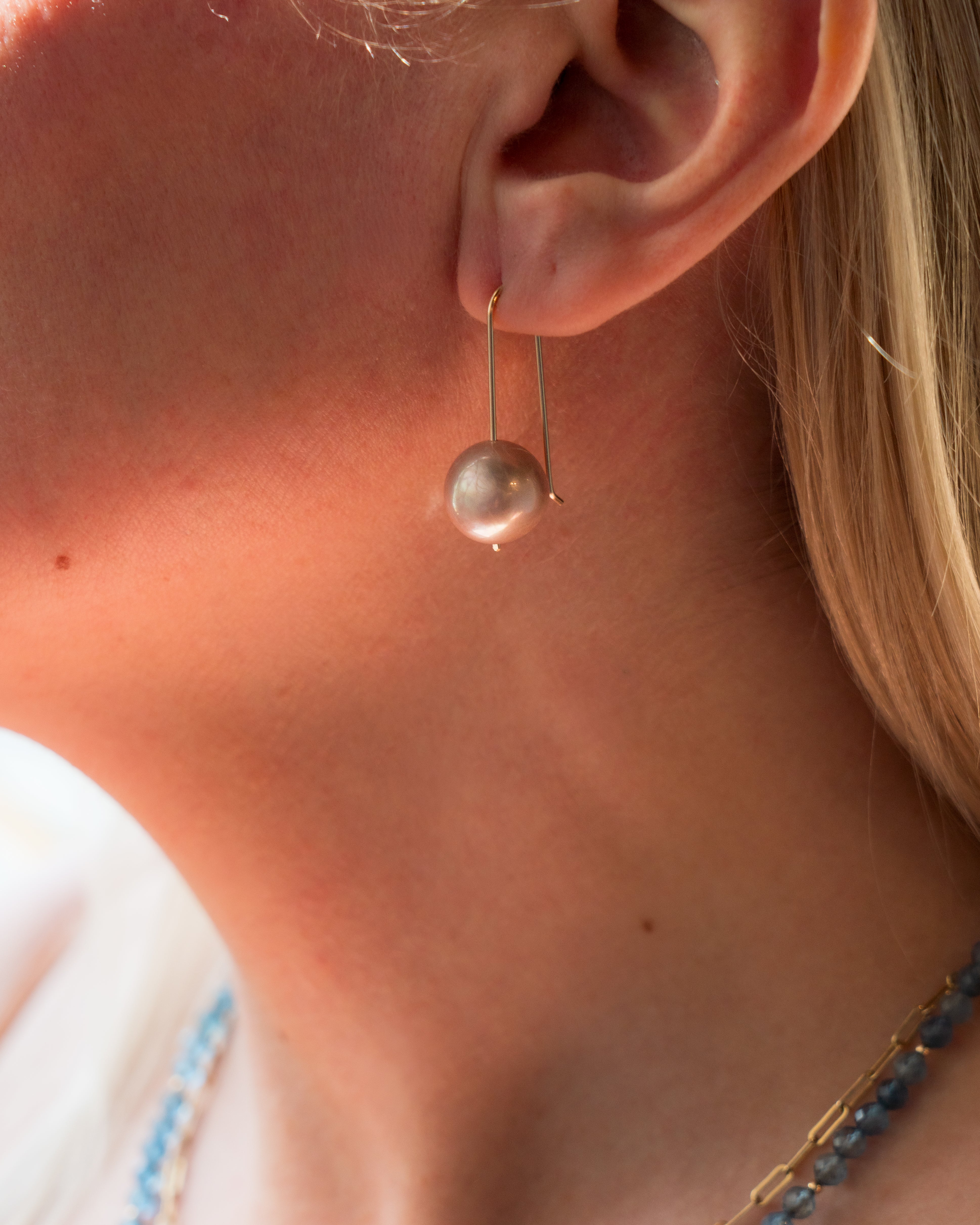 Misty Orchid Mauve Edison Pearl Earrings