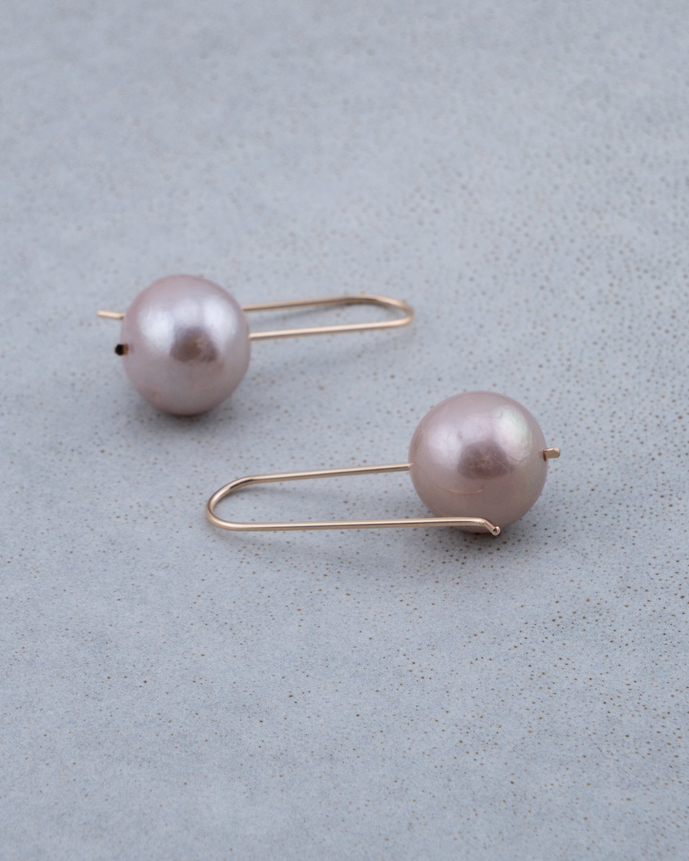 Misty Orchid Mauve Edison Pearl Earrings