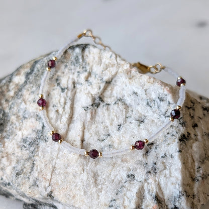 Garnet Pearlescent Noir Bracelet