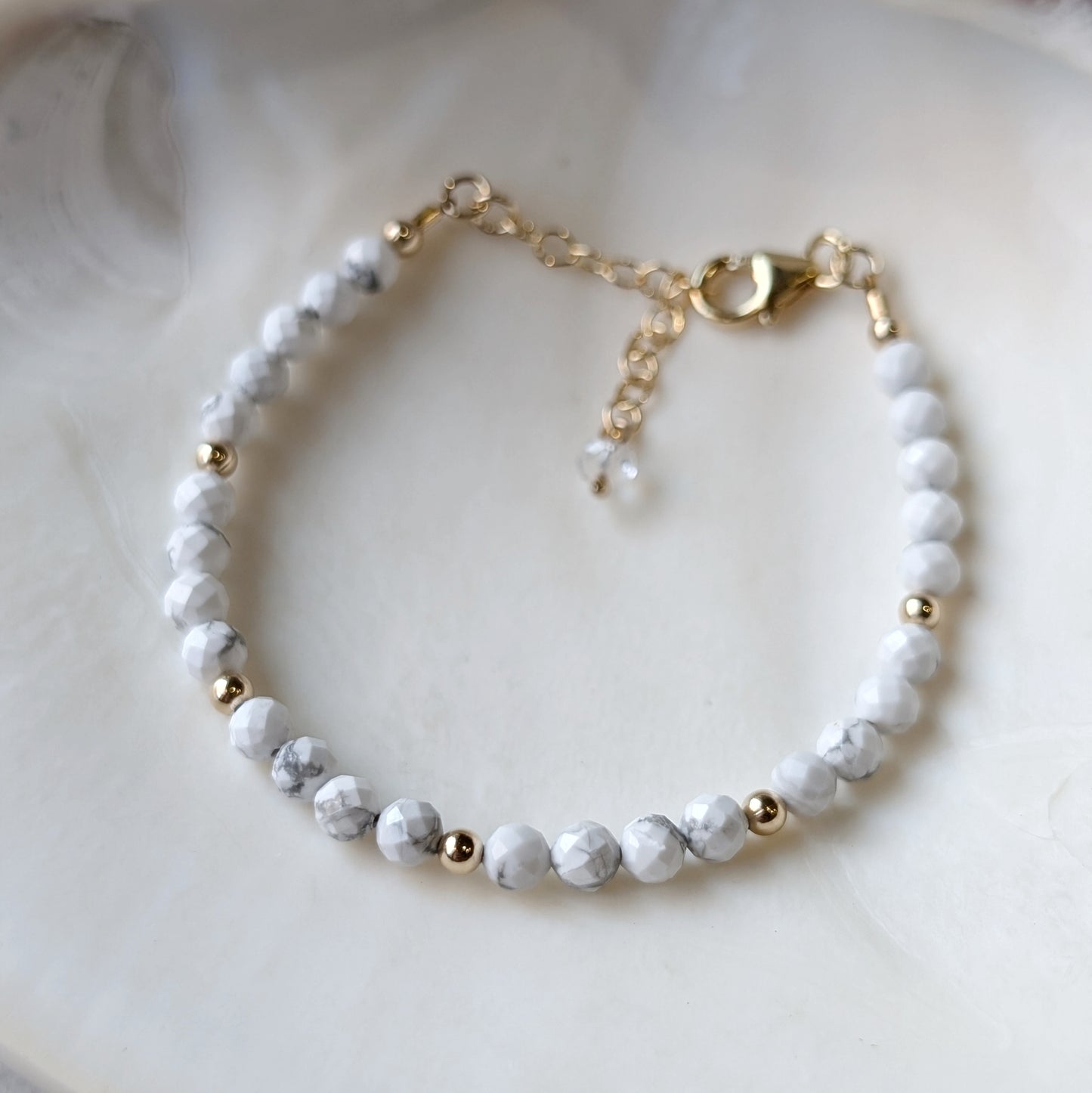 Howlite Stress Relief Luxe Bracelet