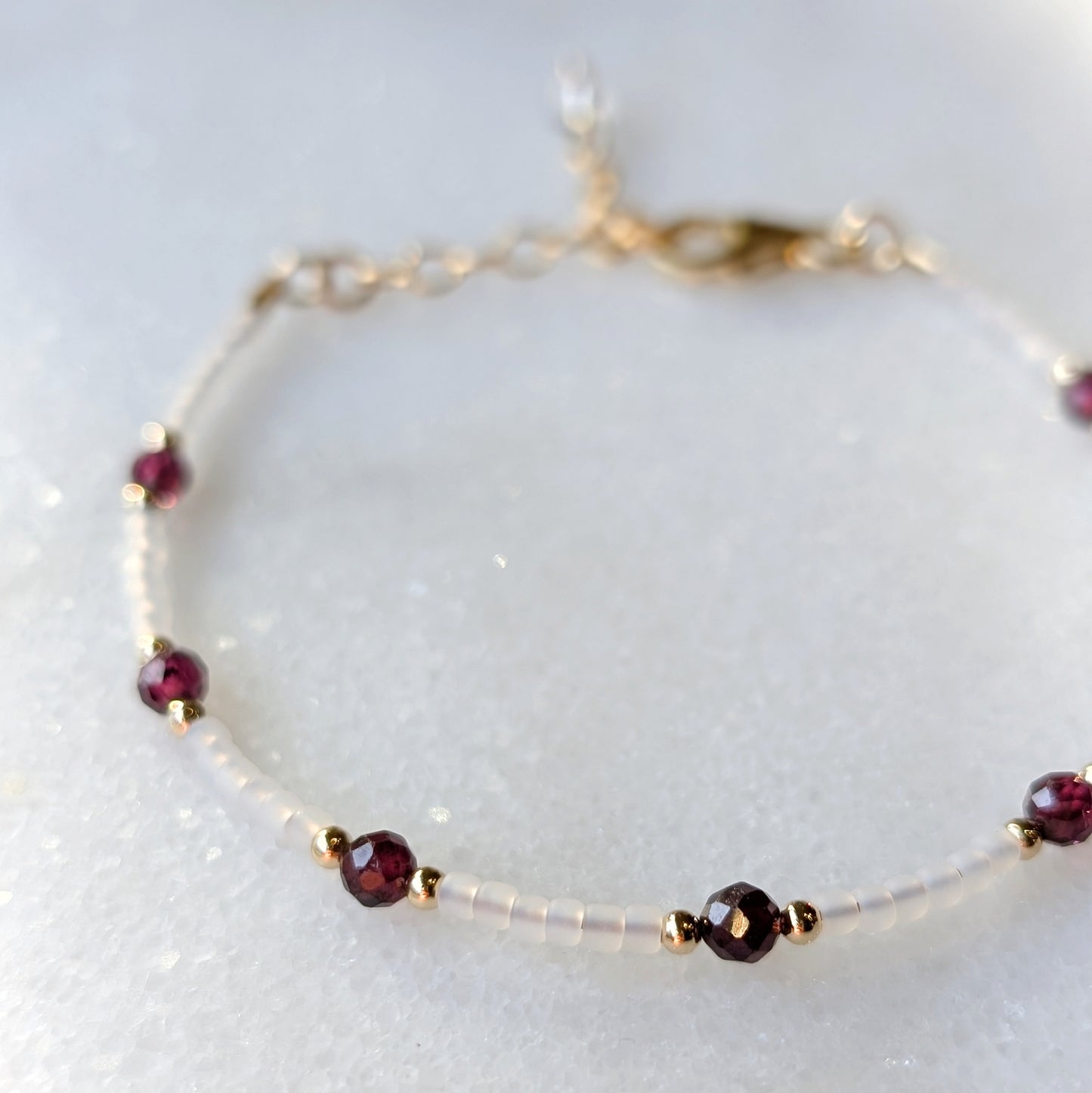 Garnet Pearlescent Noir Bracelet