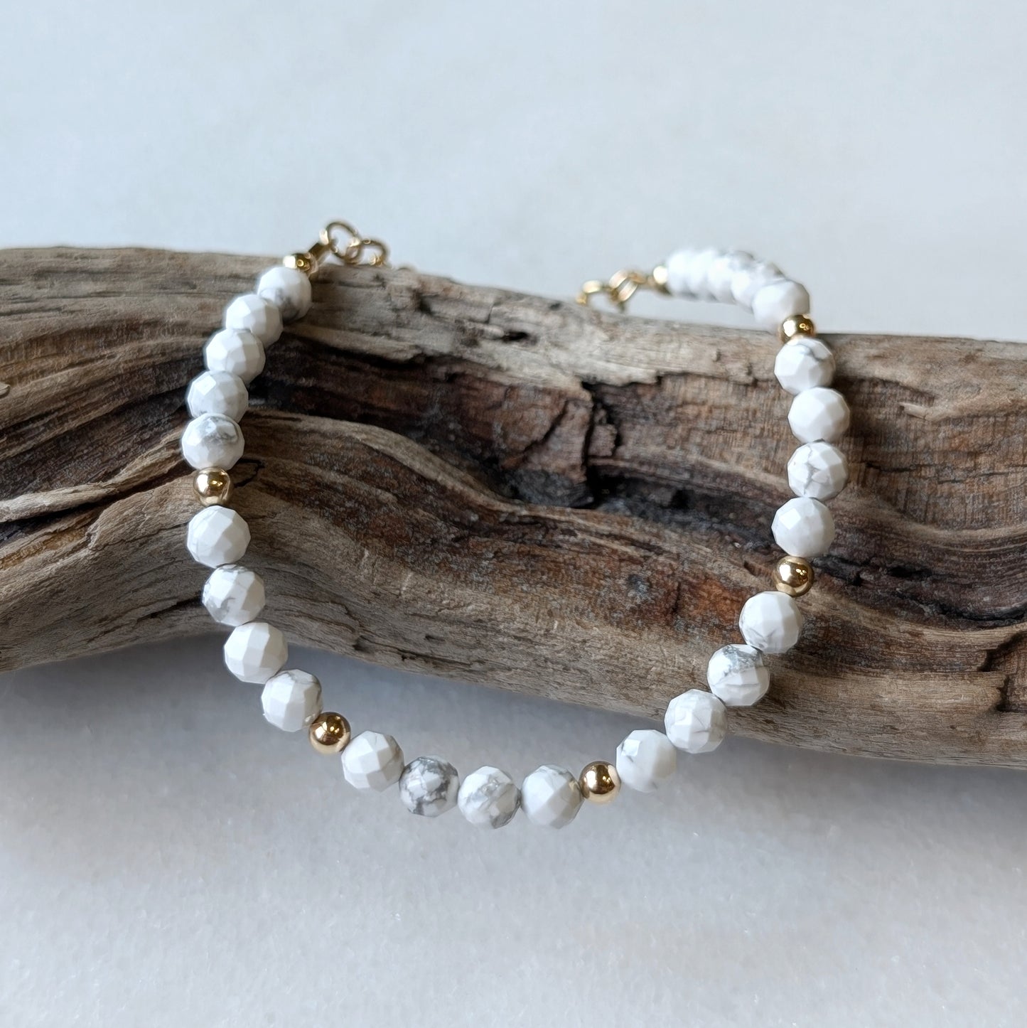 Howlite Stress Relief Luxe Bracelet