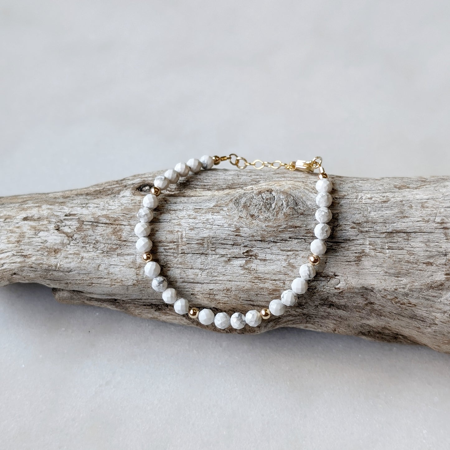 Howlite Stress Relief Luxe Bracelet